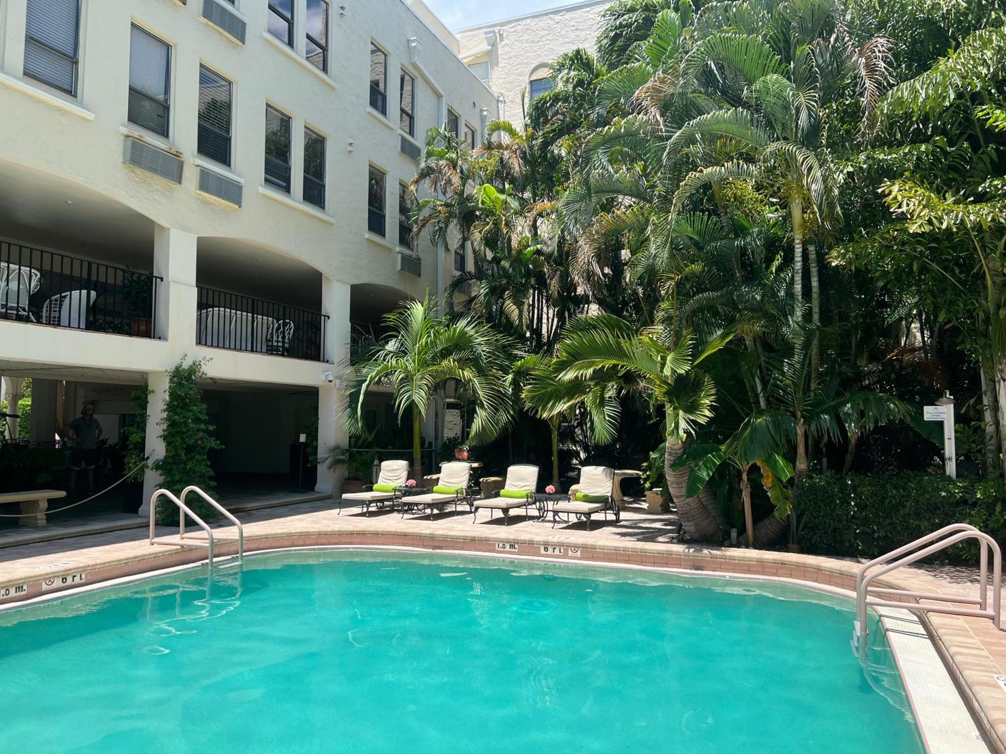 Orchid Suites - Historic Palm Beach Hotel Condominium Extérieur photo