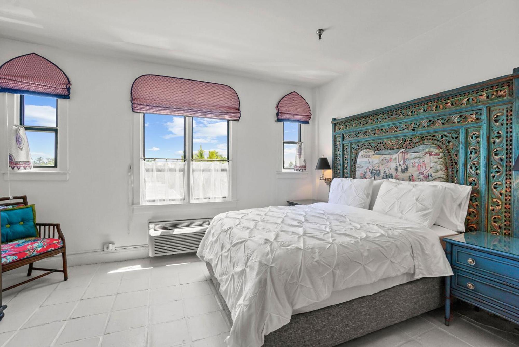 Orchid Suites - Historic Palm Beach Hotel Condominium Extérieur photo