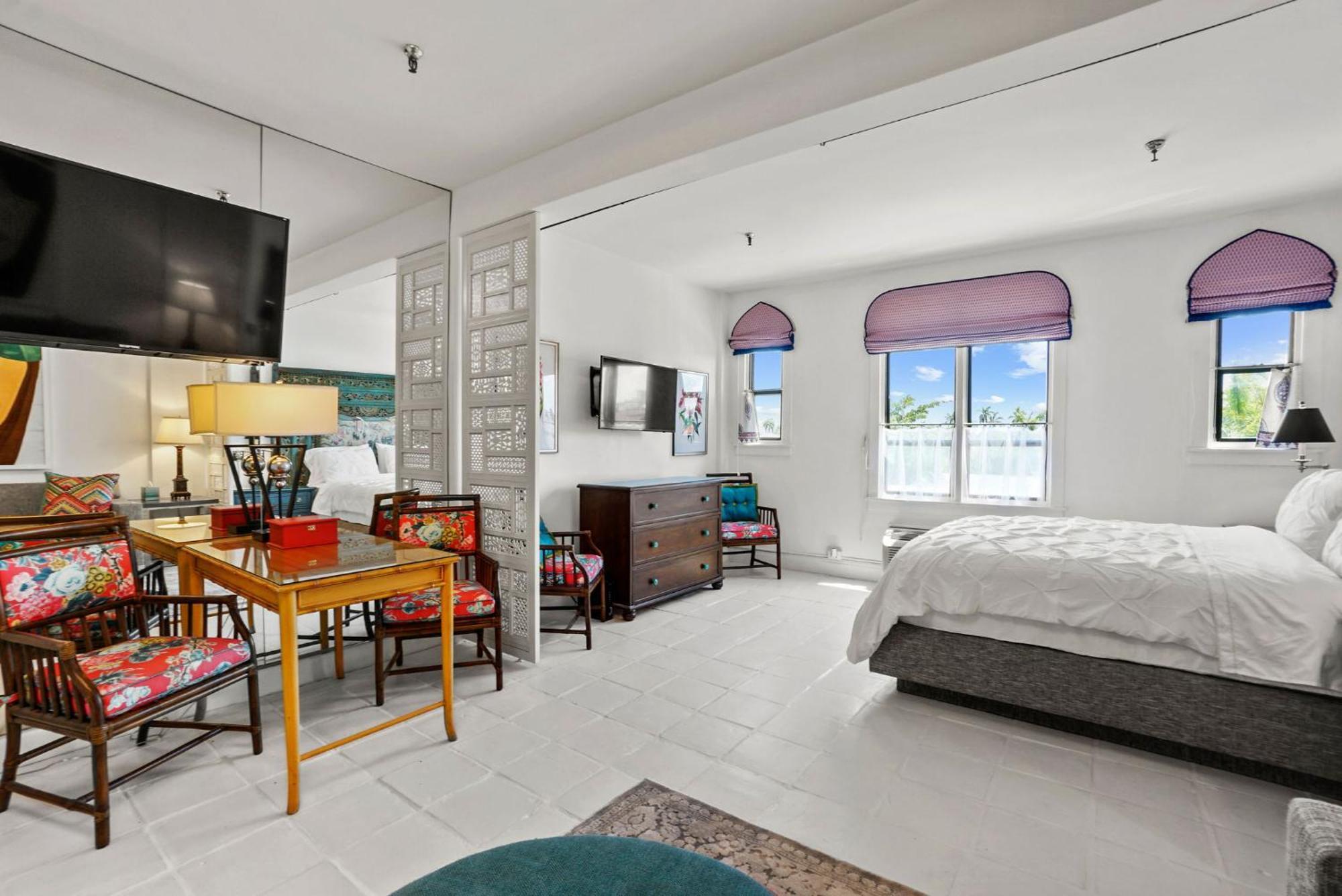 Orchid Suites - Historic Palm Beach Hotel Condominium Extérieur photo